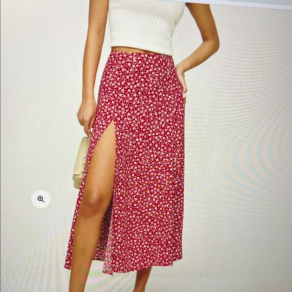Reformation Red Zoe daisy floral print Skirt  sz 2